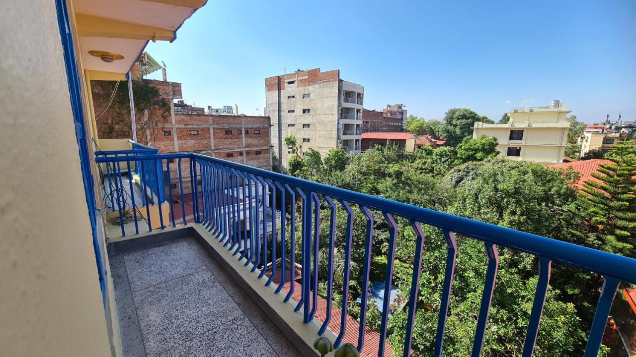 Temple Town Inn Kathmandu Ngoại thất bức ảnh